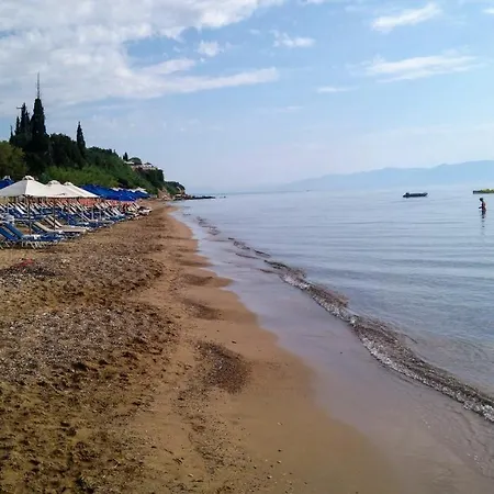 Takis Haikos House Two Minutes Walk To The Peroulia * Vounaria