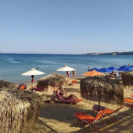 Takis Haikos House Two Minutes Walk To The Peroulia Apartamento