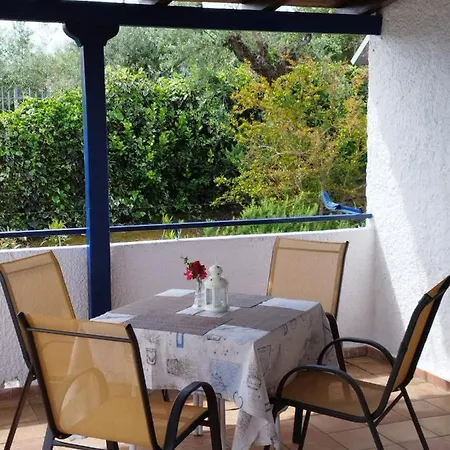 Takis Haikos House Two Minutes Walk To The Peroulia Apartment *