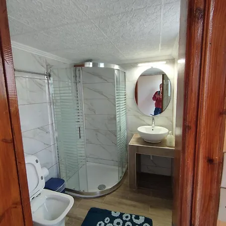 Takis Haikos House Two Minutes Walk To The Peroulia Apartment *