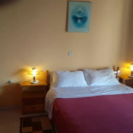 Takis Haikos House Two Minutes Walk To The Peroulia Apartment