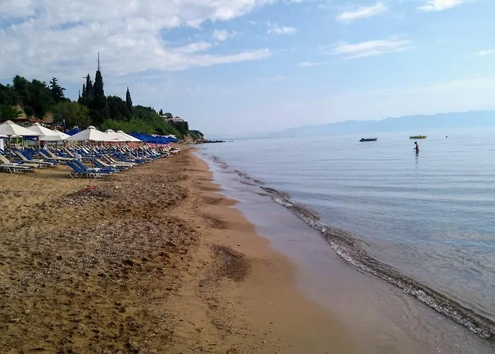 Takis Haikos House Two Minutes Walk To The Peroulia * Vounária