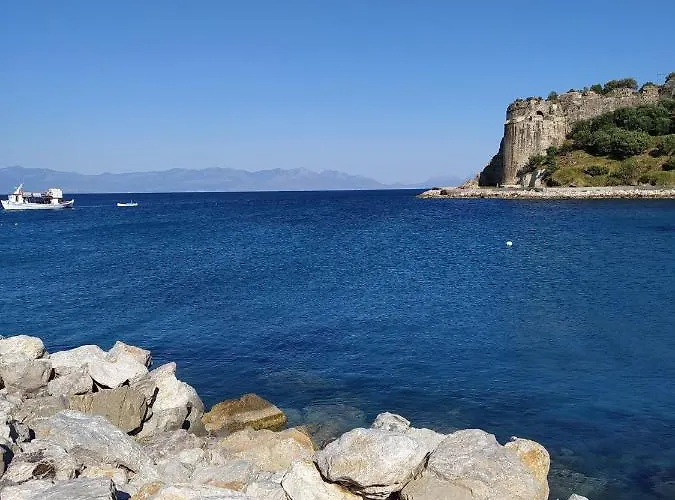 Takis Haikos House Two Minutes Walk To The Peroulia * Vounária