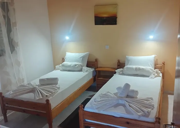 Takis Haikos House Two Minutes Walk To The Peroulia Lejlighed